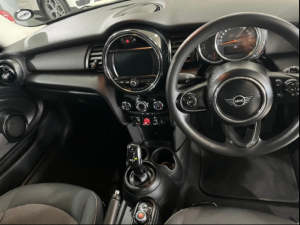 MINI Hatch One Hatch 5-door - Image 6