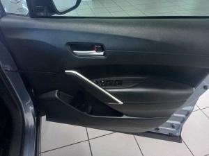 Toyota Corolla Cross 1.8 XS - Image 9