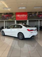 BMW 318i M Sport Launch Edition automatic - Image 4