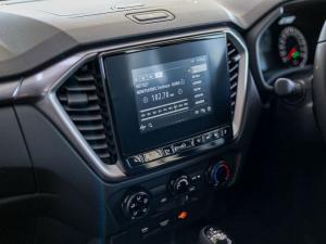 Isuzu D-Max 1.9TD double cab LS auto - Image 16