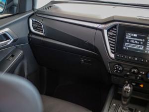 Isuzu D-Max 1.9TD double cab LS auto - Image 25