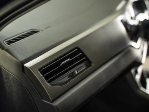 Volkswagen Polo hatch 1.0TSI Comfortline - Image 17