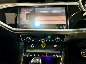 Audi RSQ3 quattro - Image 18