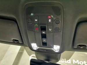 Audi RSQ3 quattro - Image 21