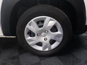 Renault Kwid 1.0 Techno auto - Image 7