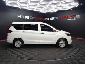 Toyota Rumion 1.5 S - Image 3