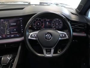 Volkswagen Touareg V6 TDI Executive R-Line - Image 16