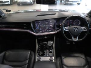 Volkswagen Touareg V6 TDI Executive R-Line - Image 17