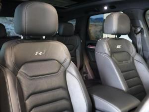 Volkswagen Touareg V6 TDI Executive R-Line - Image 19