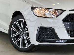 Audi A1 Sportback 30TFSI Advanced - Image 2