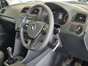Volkswagen Polo Vivo hatch 1.4 Trendline - Image 11