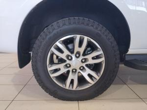 Ford Everest 2.2TDCi XLT auto - Image 24