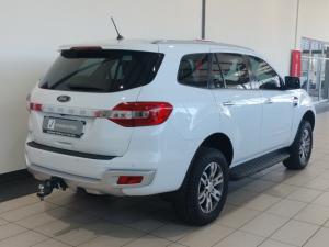 Ford Everest 2.2TDCi XLT auto - Image 2