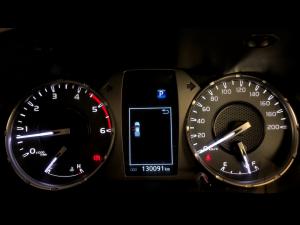 Toyota Hilux 2.4GD-6 double cab 4x4 Raider auto - Image 9