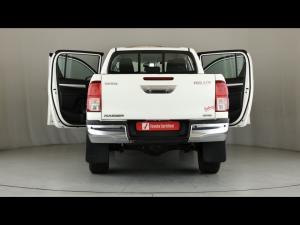 Toyota Hilux 2.4GD-6 double cab 4x4 Raider auto - Image 24