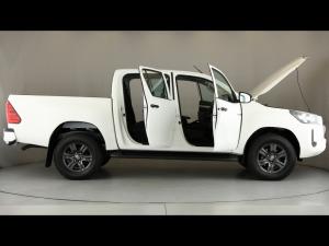 Toyota Hilux 2.4GD-6 double cab 4x4 Raider auto - Image 30