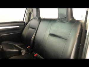 Toyota Hilux 2.0 single cab S (aircon) - Image 11