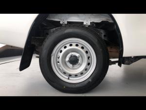 Toyota Hilux 2.0 single cab S (aircon) - Image 20