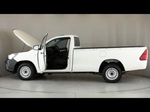 Toyota Hilux 2.0 single cab S (aircon) - Image 26