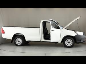 Toyota Hilux 2.0 single cab S (aircon) - Image 30