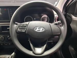 Hyundai Grand i10 1.0 Premium hatch - Image 8