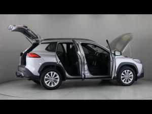 Toyota Corolla Cross 1.8 HEV XS - Image 16