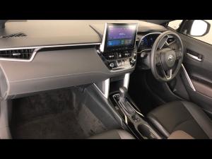 Toyota Corolla Cross 1.8 HEV XS - Image 17