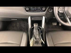 Toyota Corolla Cross 1.8 HEV XS - Image 28