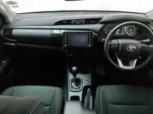 Toyota Hilux 2.4GD-6 double cab 4x4 Raider auto - Image 6