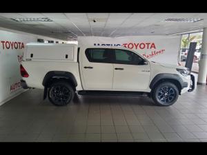 Toyota Hilux 2.8GD-6 double cab 4x4 Legend auto - Image 3