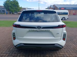 Toyota Urban Cruiser 1.5 XR automatic - Image 5