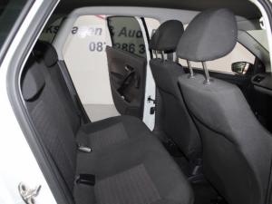 Volkswagen Polo Vivo 1.4 Trendline - Image 16