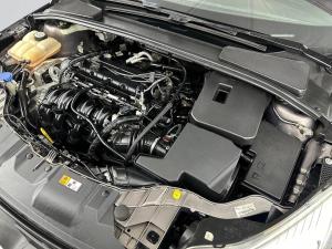 Ford Focus 1.6 Ti VCT Trend 5-Door - Image 20
