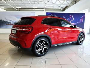 Mercedes-Benz GLA GLA200 auto - Image 9
