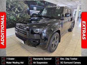 Land Rover Defender 110 D300 X-Dynamic HSE - Image 1