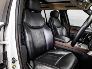 Land Rover Range Rover D350 HSE - Image 12