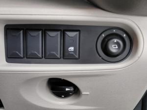 Citroen C3 Aircross 1.2T Feel - Image 13