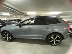 Volvo XC60 B6 AWD Ultimate Dark - Image 6