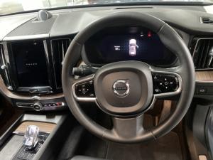 Volvo XC60 B6 AWD Ultimate Dark - Image 7