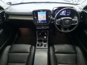 Volvo XC40 B3 Essential - Image 10