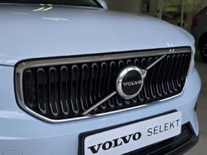 Volvo XC40 B3 Essential - Image 15