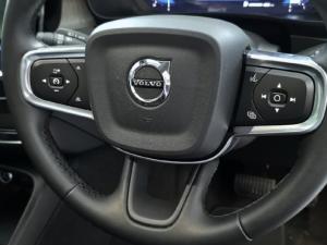 Volvo XC40 B3 Essential - Image 20