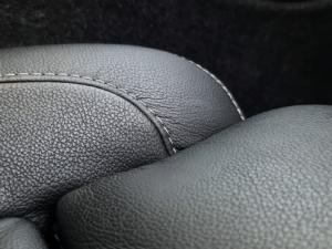 Volvo XC40 B3 Essential - Image 21