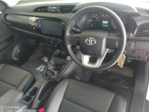 Toyota Hilux 2.4GD-6 double cab 4x4 SR - Image 10