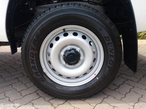 Toyota Hilux 2.4GD-6 double cab 4x4 SR - Image 6