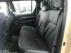 Toyota Hilux 2.8GD-6 double cab 4x4 Legend 55 - Image 9