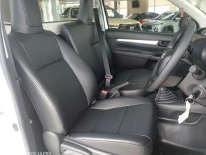 Toyota Hilux 2.4GD single cab S (aircon) - Image 9