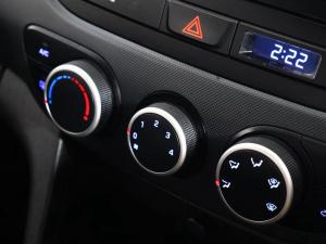 Hyundai Grand i10 1.0 Motion hatch manual - Image 20