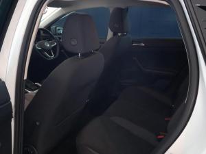 Volkswagen Polo hatch 1.0TSI Life auto - Image 20