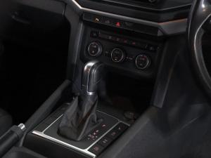 Volkswagen Amarok 2.0BiTDI double cab Highline 4Motion auto - Image 13